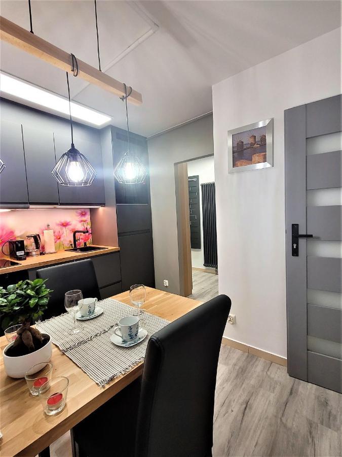 Apartament Radiostacja, Parking Free, Klimatyzacja Gliwice Exterior foto